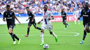 Lyon đang có lợi thế hơn Auxerre với những kết quả khả quan
